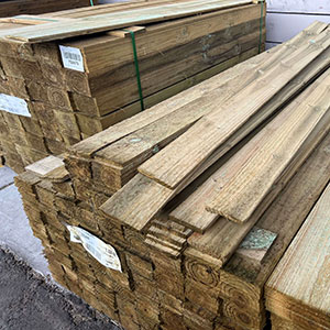 Offer Treated Pine Pailings